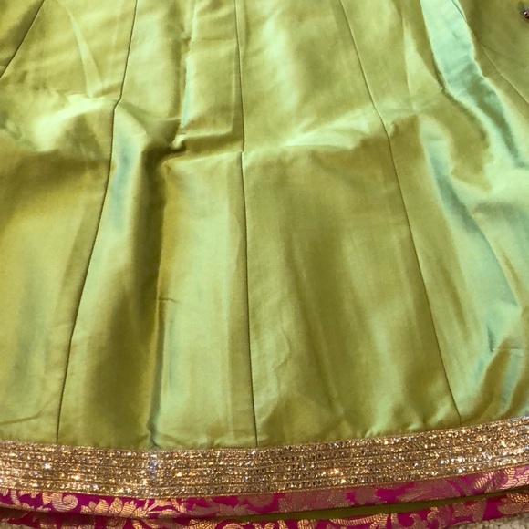 Chaniya choli - Picture 4 of 5